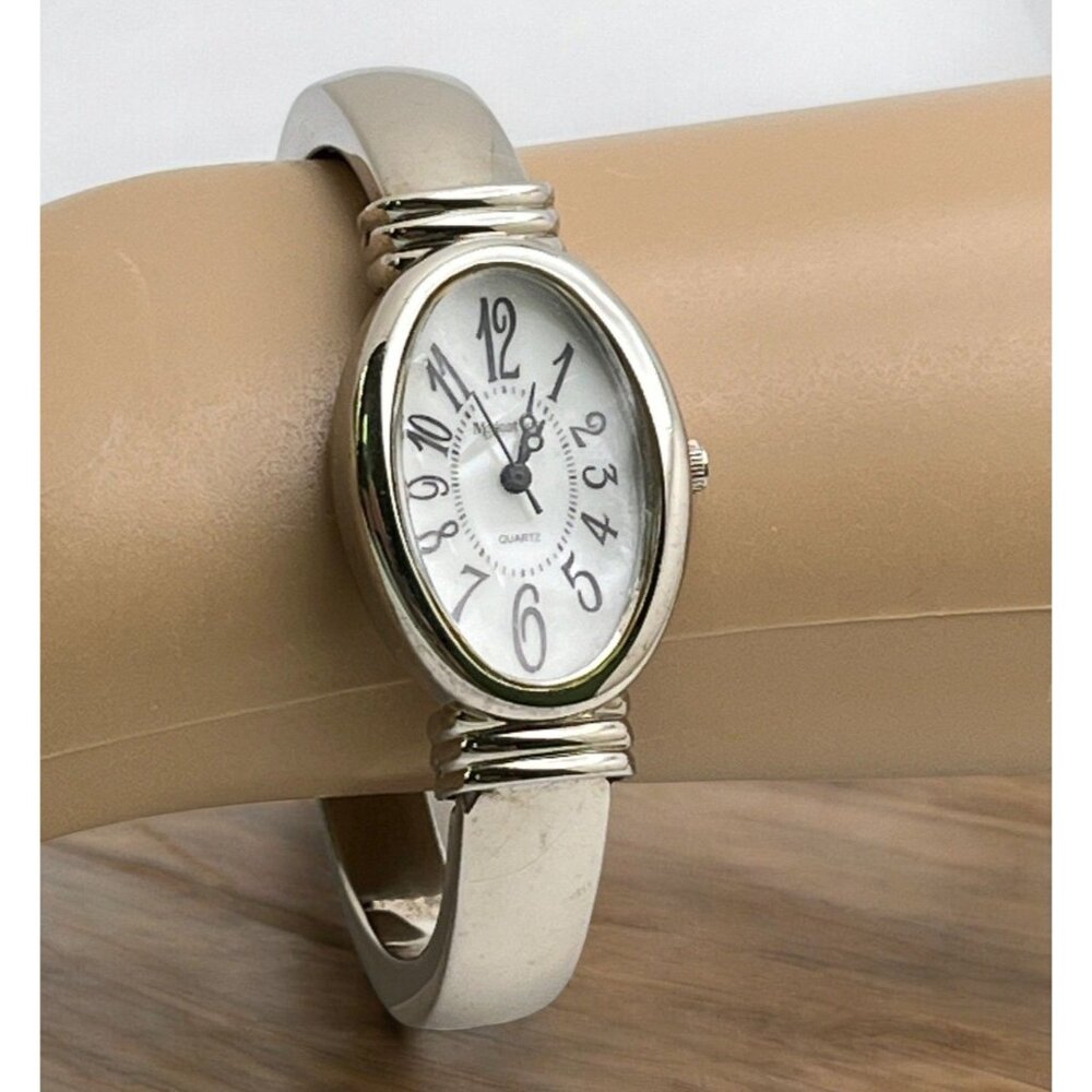 Vintage Majestron Quartz Womens Watch Silver Tone Cuff Bracelet Majesti